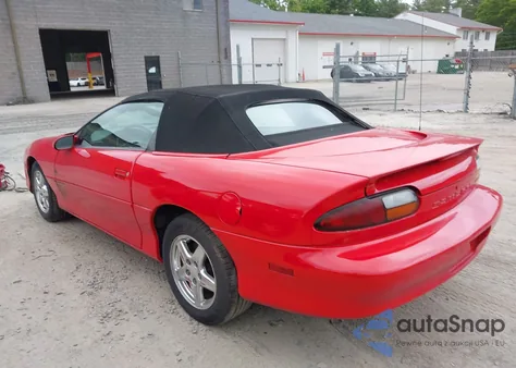2001 Chevrolet Camaro z USA, uszkodzony, nr VIN 2G1FP32K712143901